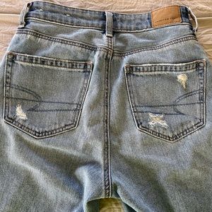 00 short American Eagle mom jeans - gently worn